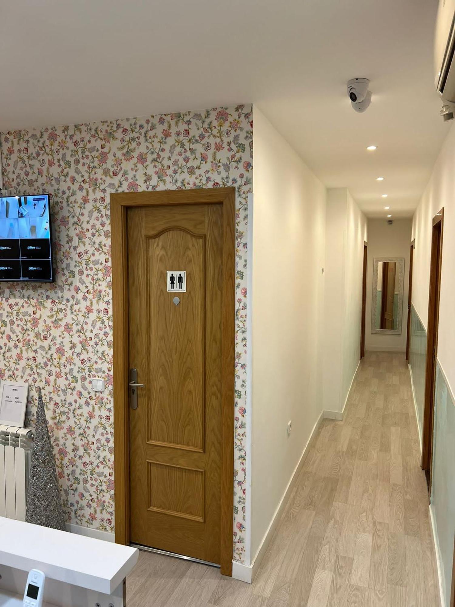 Hostal Flat55Мадрид Экстерьер фото